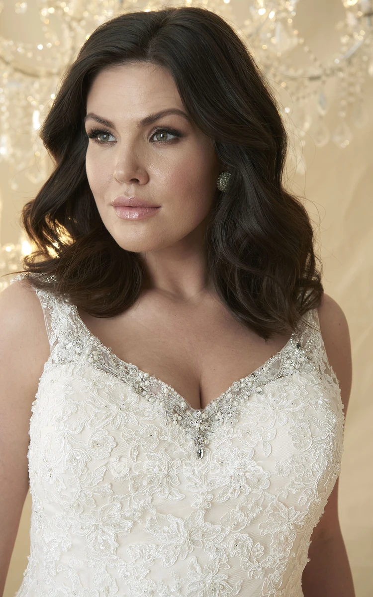 A-Line V-Neck Long-Sleeveless Lace Plus Size Wedding Dress With Appliques And Corset Back