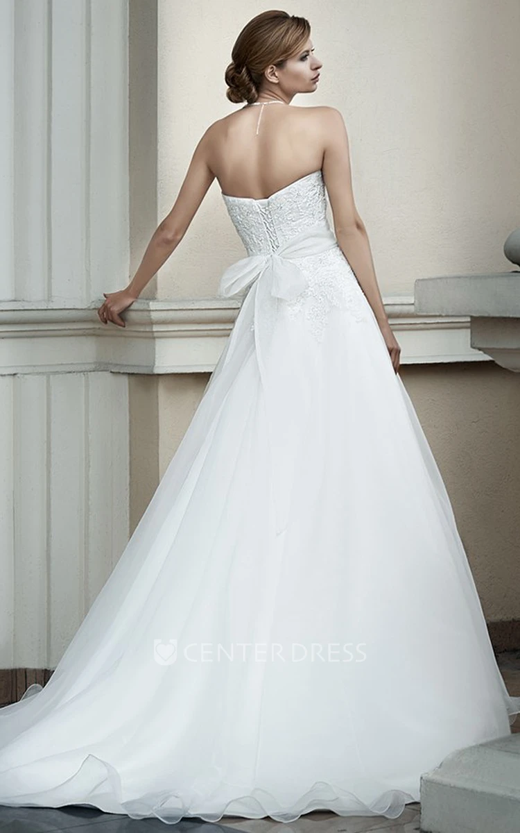 A-Line Strapless Floor-Length Appliqued Sleeveless Lace&Organza Wedding Dress With Bow