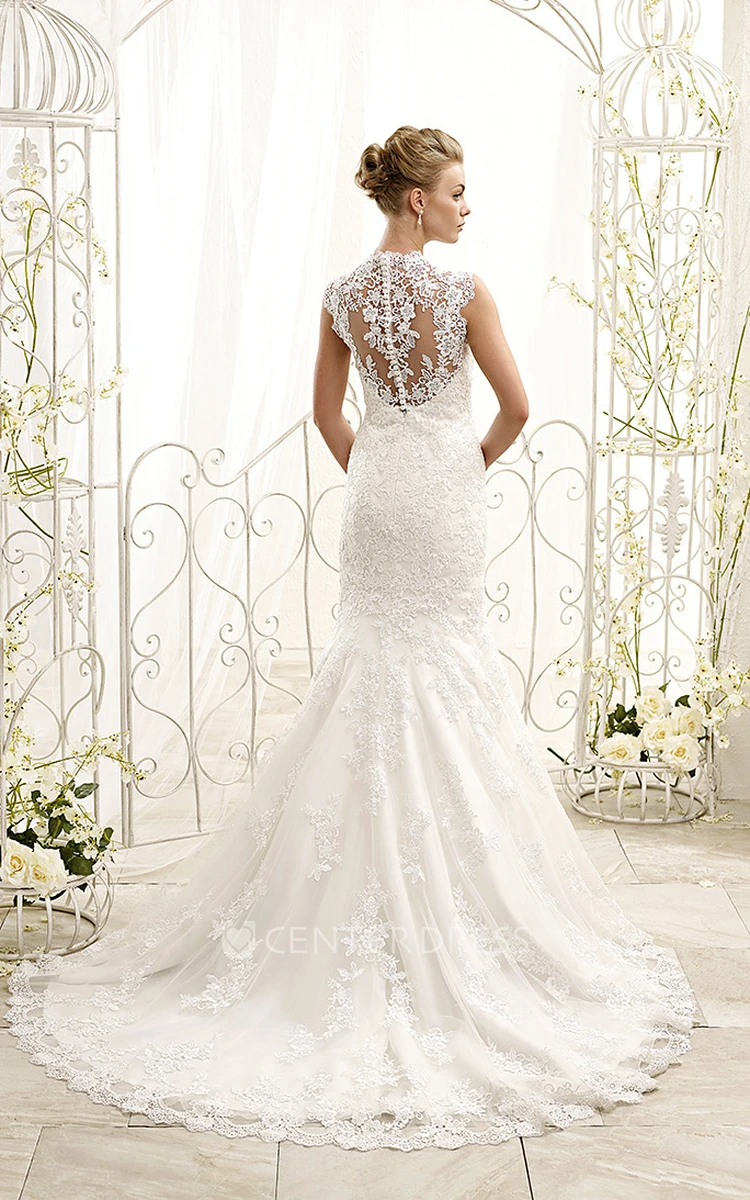 Trumpet Sleeveless Appliqued V-Neck Long Lace Wedding Dress With Pleats