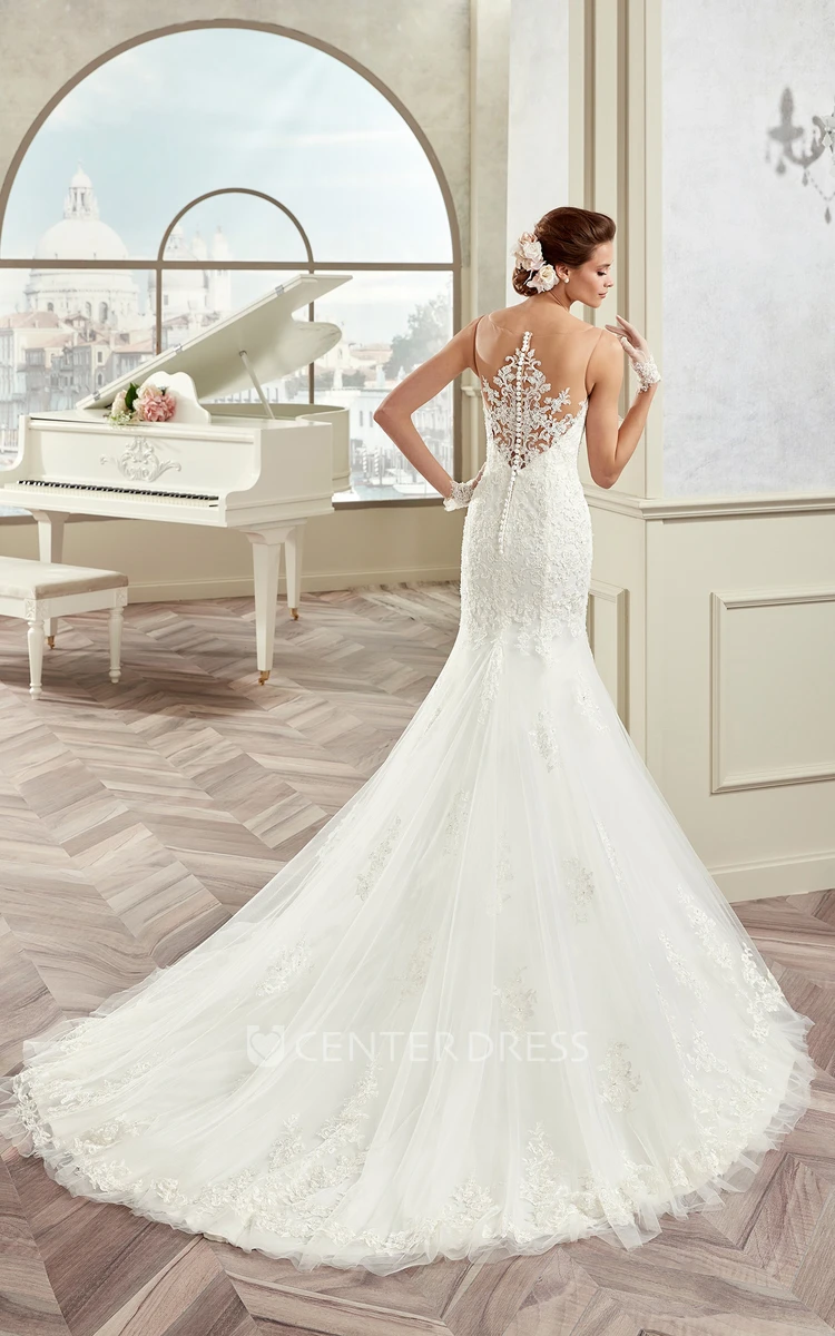 Sweetheart Sheath Mermaid Bridal Gown With Illusive Design And Brush Train