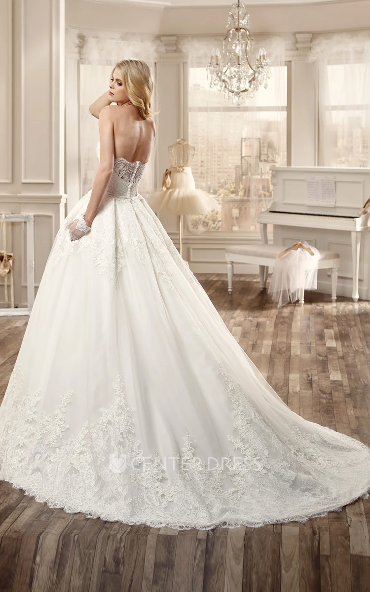 Strapless A-Line Wedding Dress With Embroidery And Brush Train